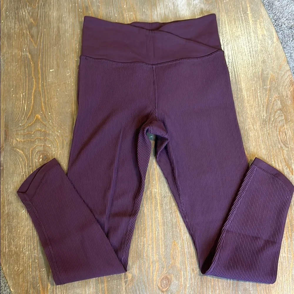Athleta High-Waisted Plum Leggings - Picture 2 of 5